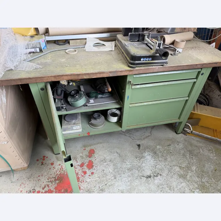 Operating equipment of a technical flocking company-4