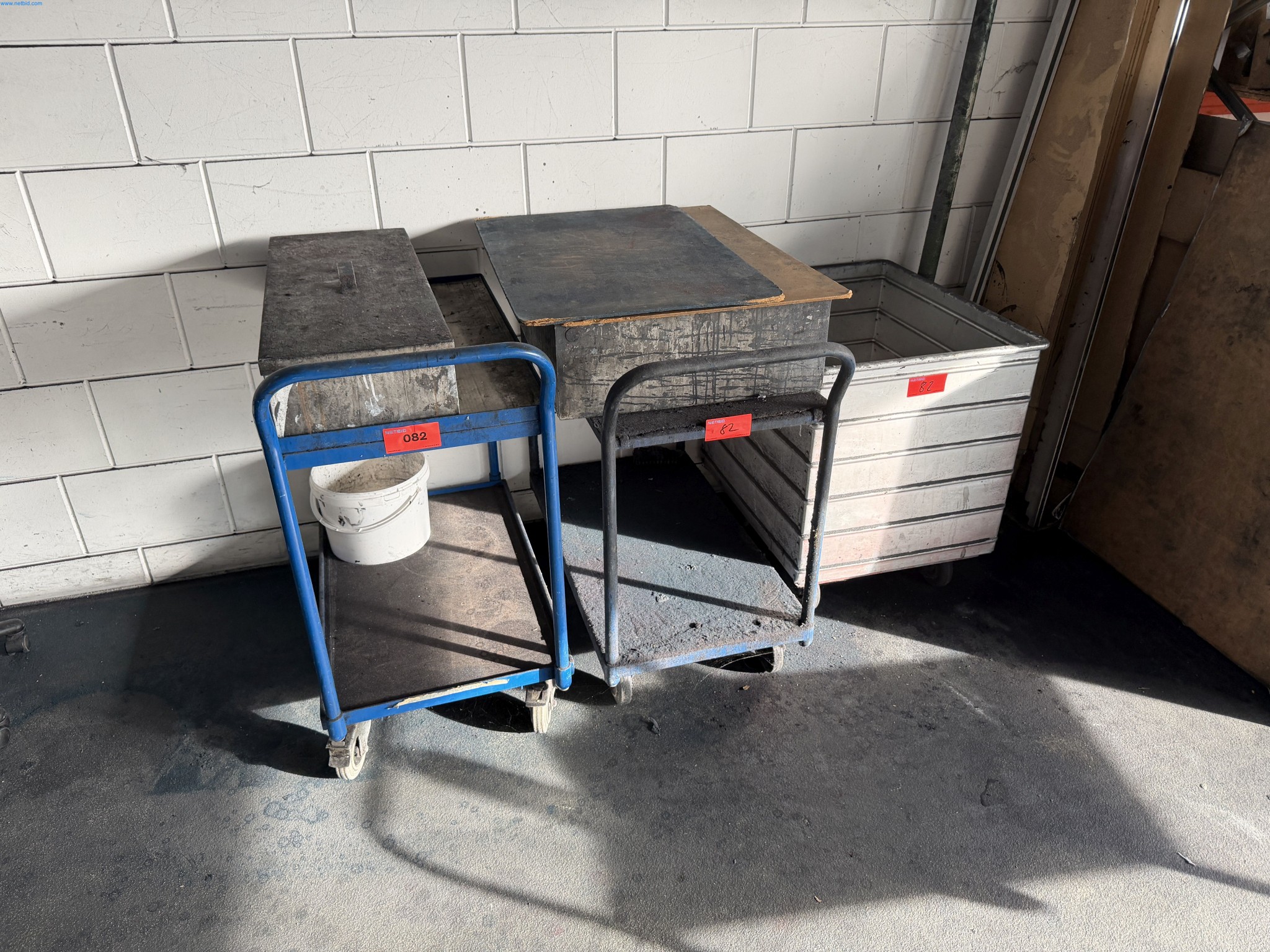 Operating equipment of a technical flocking company-1