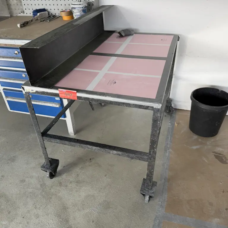 10 Transport trolley