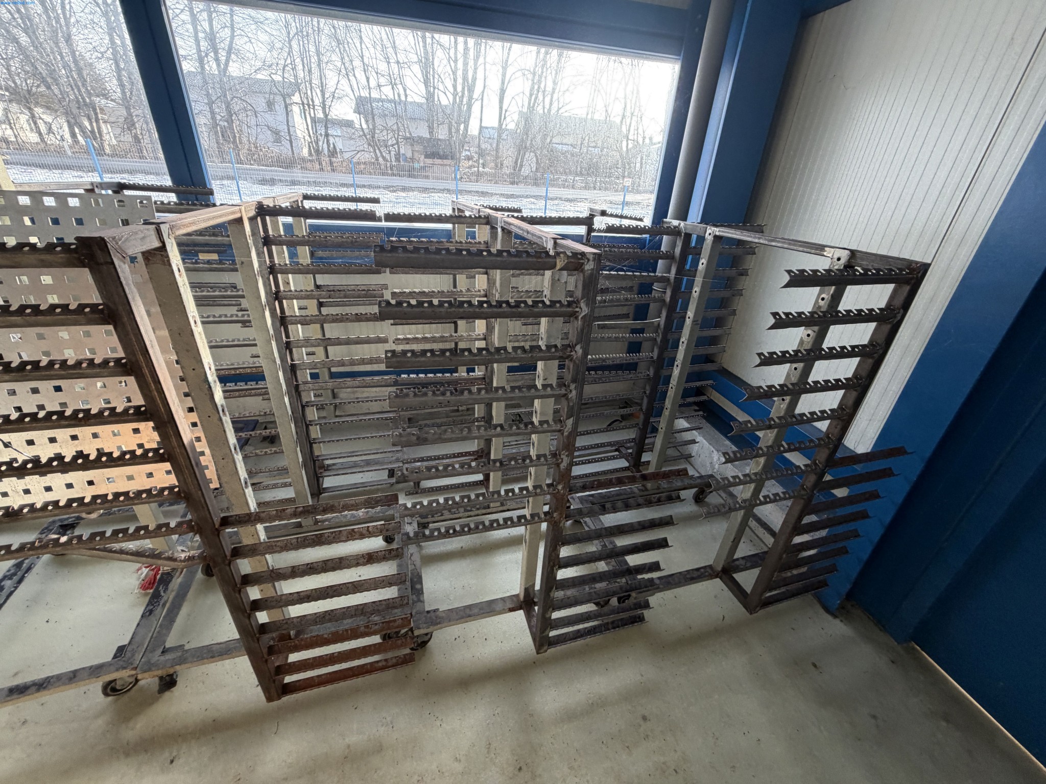 Operating equipment of a technical flocking company-4