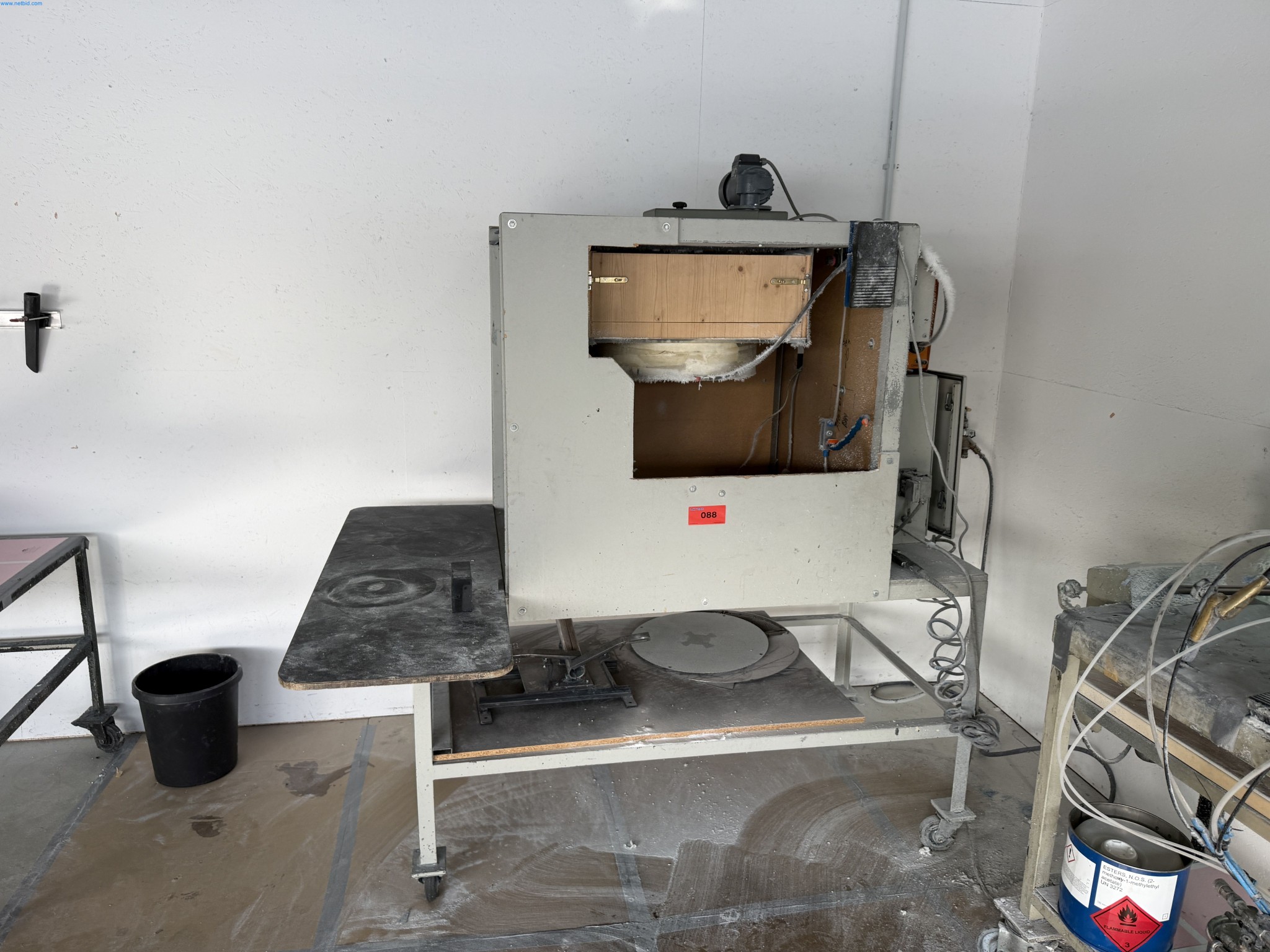 Operating equipment of a technical flocking company-1