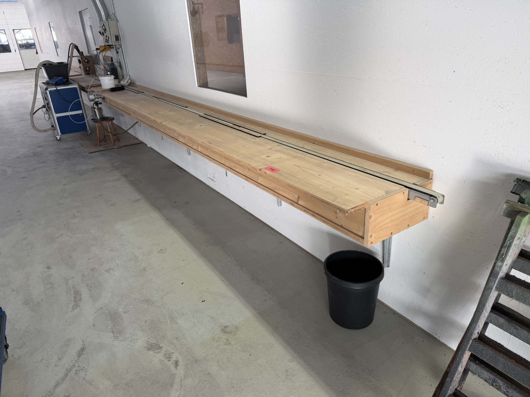 Operating equipment of a technical flocking company-2