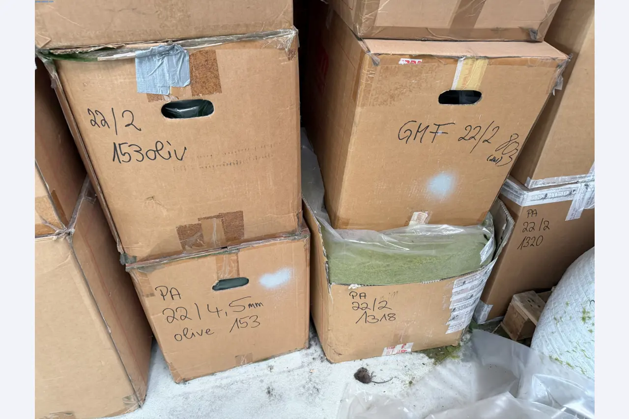 Operating equipment of a technical flocking company-4