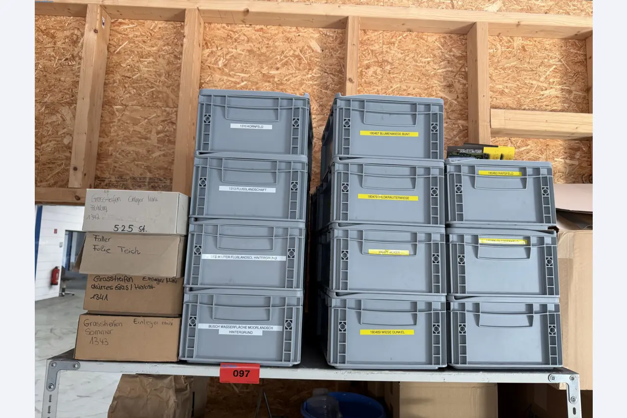 Operating equipment of a technical flocking company-6