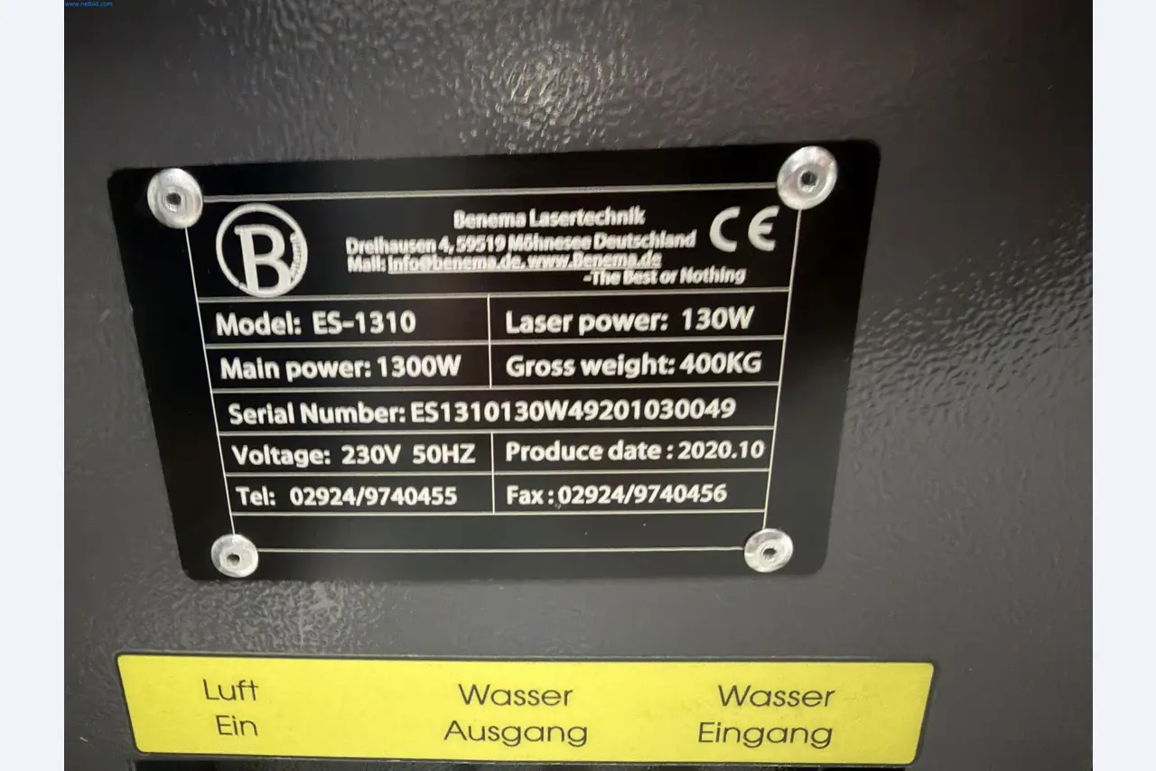 Operating equipment of a technical flocking company-2