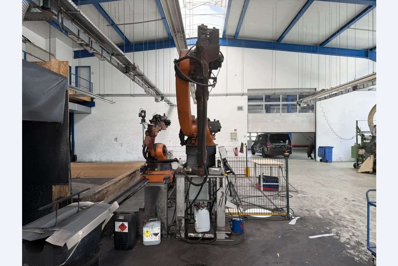 Operating equipment of a technical flocking company-4