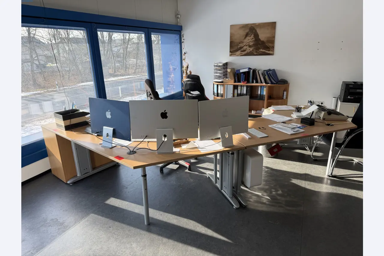 Operating equipment of a technical flocking company-1