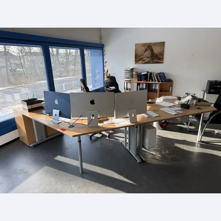 Operating equipment of a technical flocking company-1