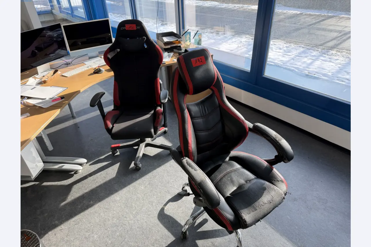 Operating equipment of a technical flocking company-7