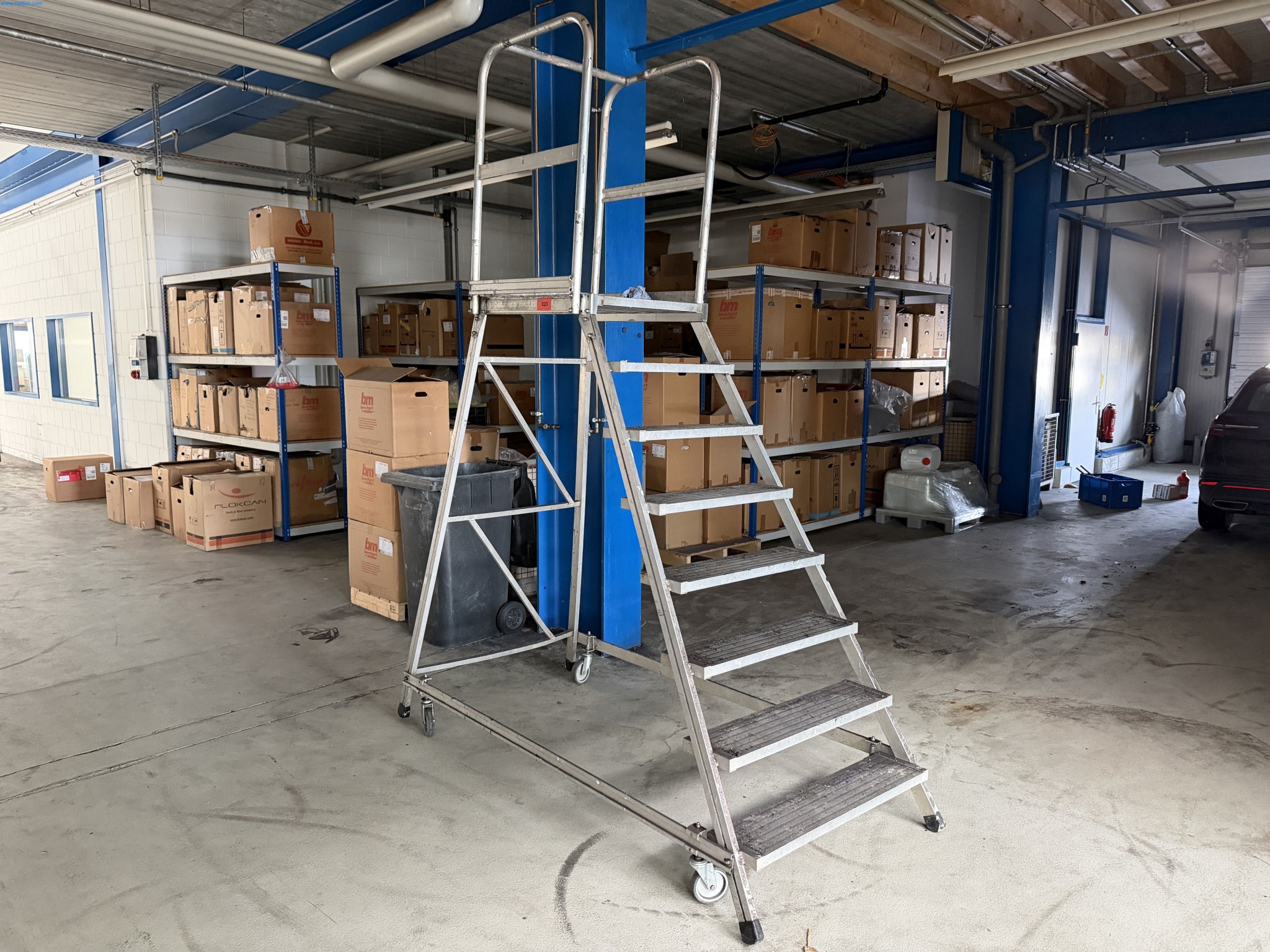 Operating equipment of a technical flocking company-1