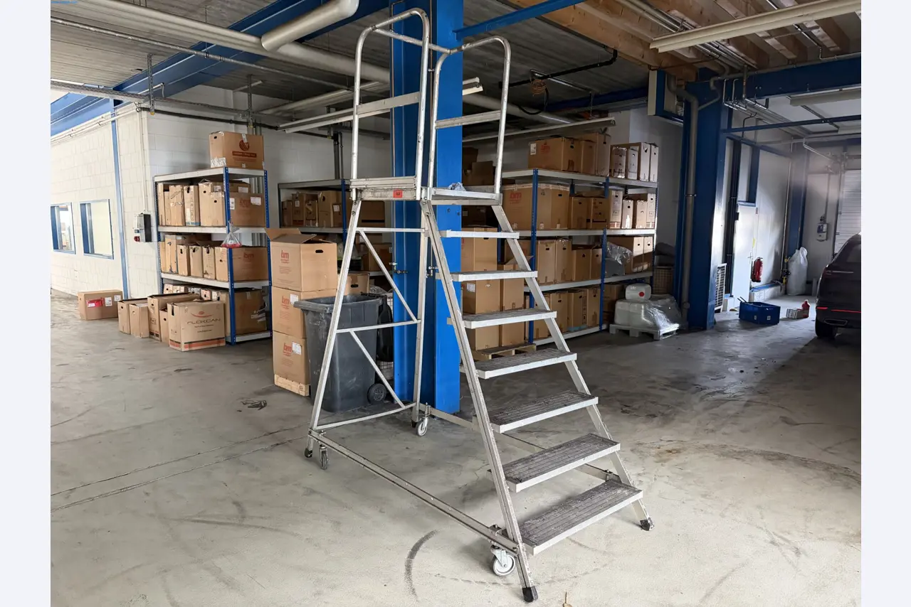 Operating equipment of a technical flocking company-1