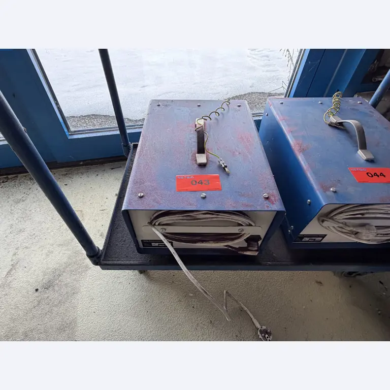 Operating equipment of a technical flocking company-1