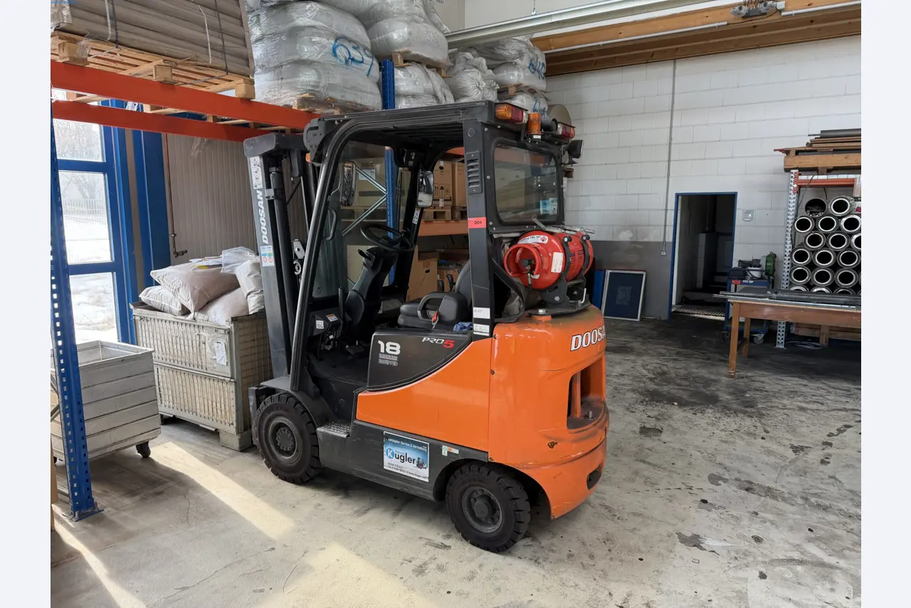 Operating equipment of a technical flocking company-1