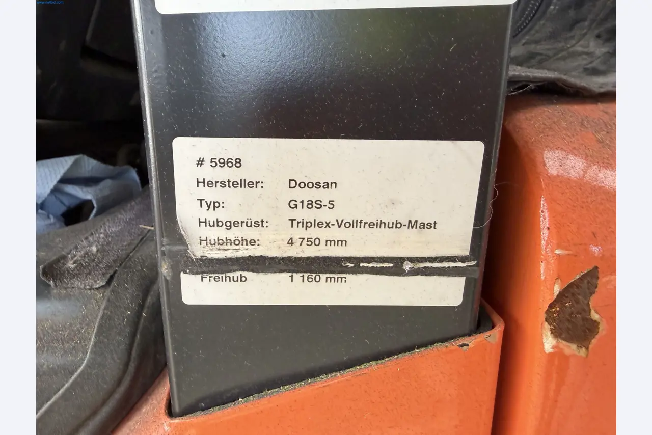 Operating equipment of a technical flocking company-2