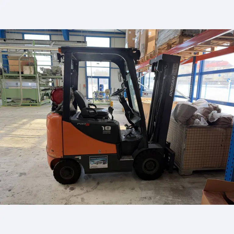 Operating equipment of a technical flocking company-3