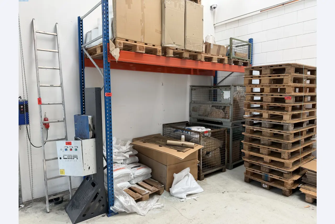 Operating equipment of a technical flocking company-1