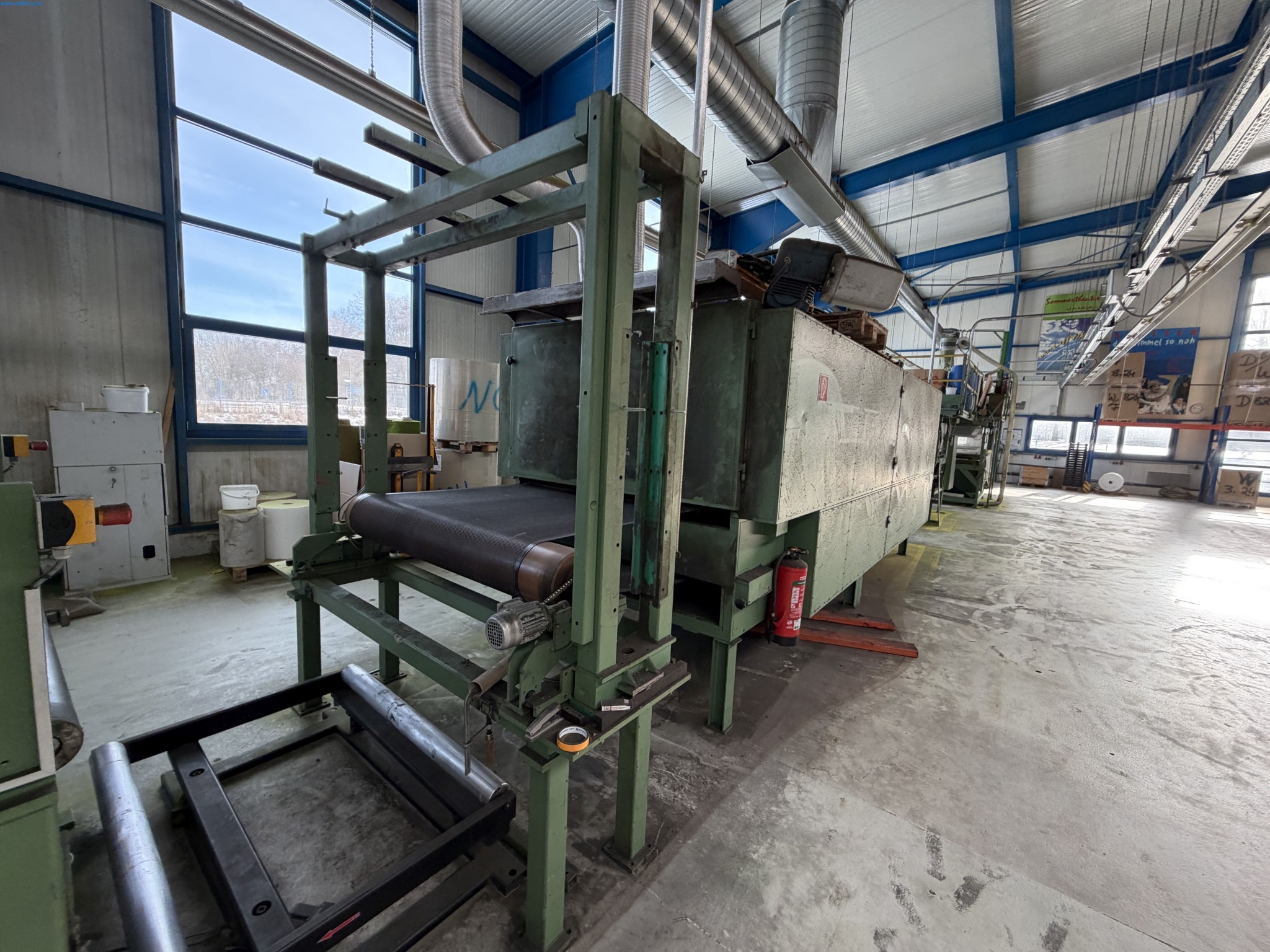 Operating equipment of a technical flocking company-11