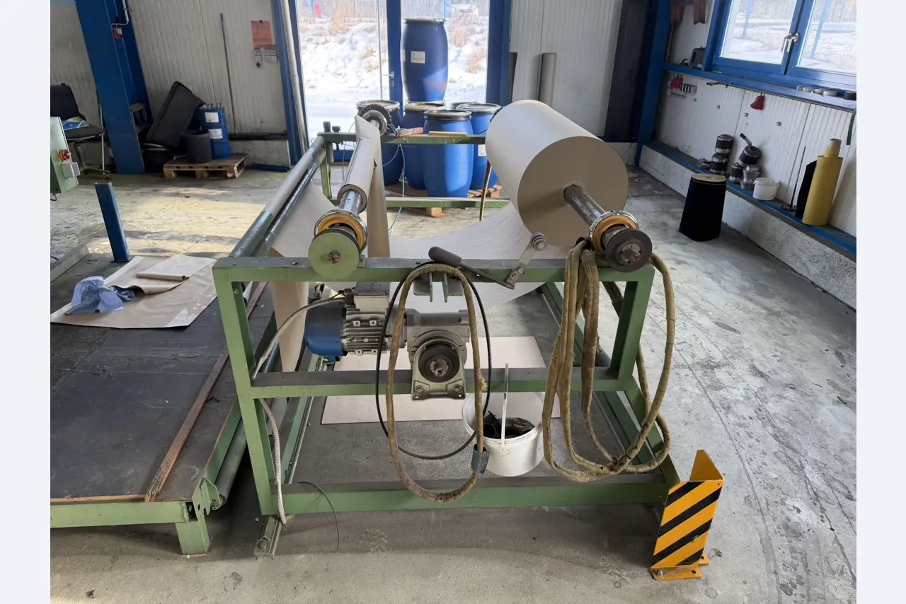 Operating equipment of a technical flocking company-12