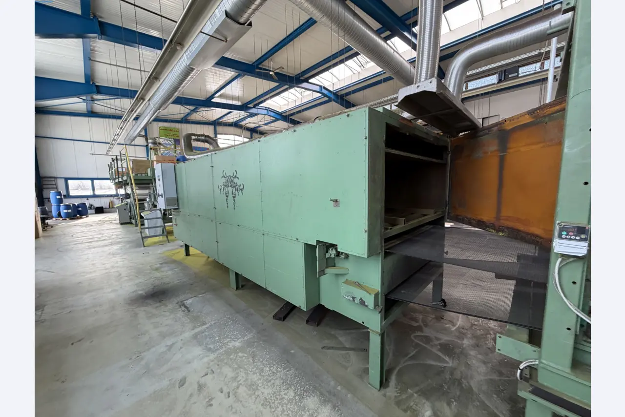 Operating equipment of a technical flocking company-14