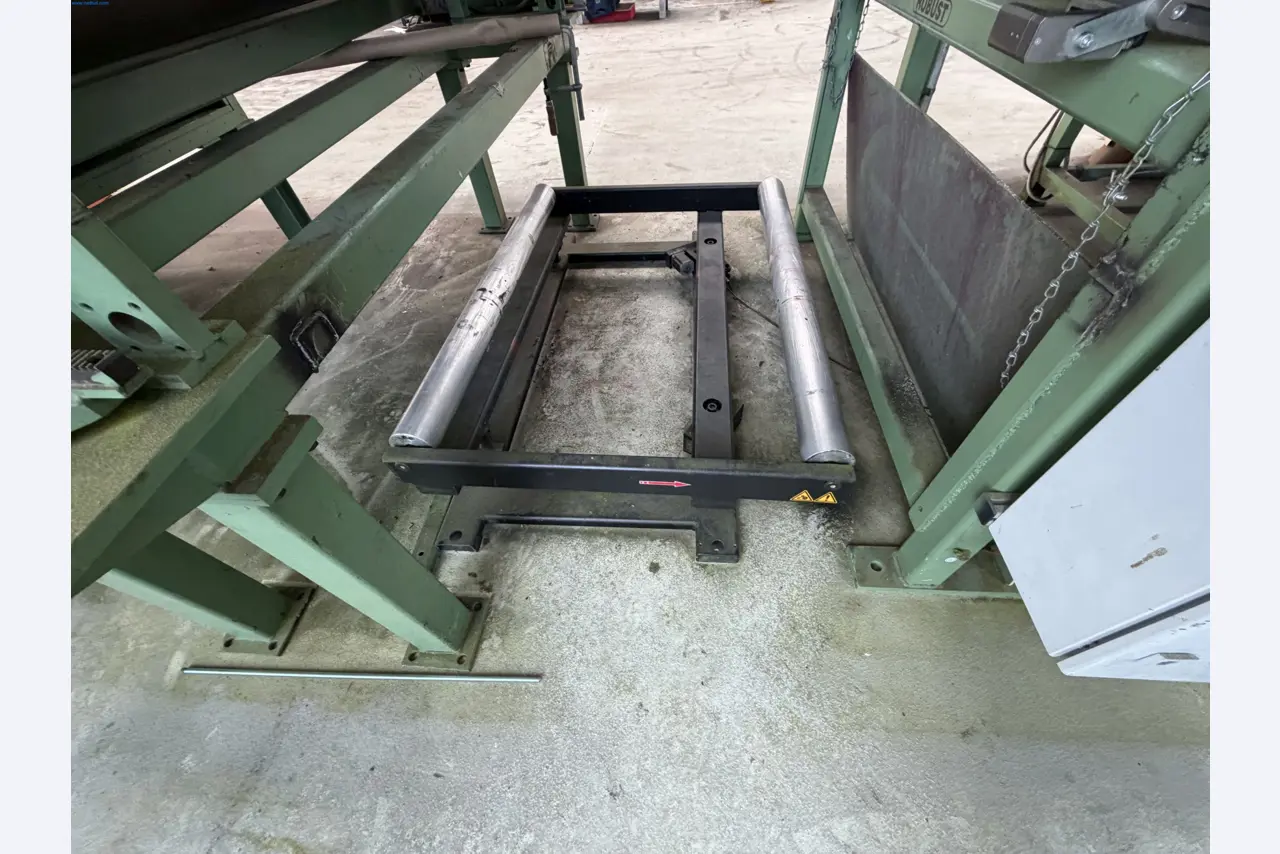 Operating equipment of a technical flocking company-15