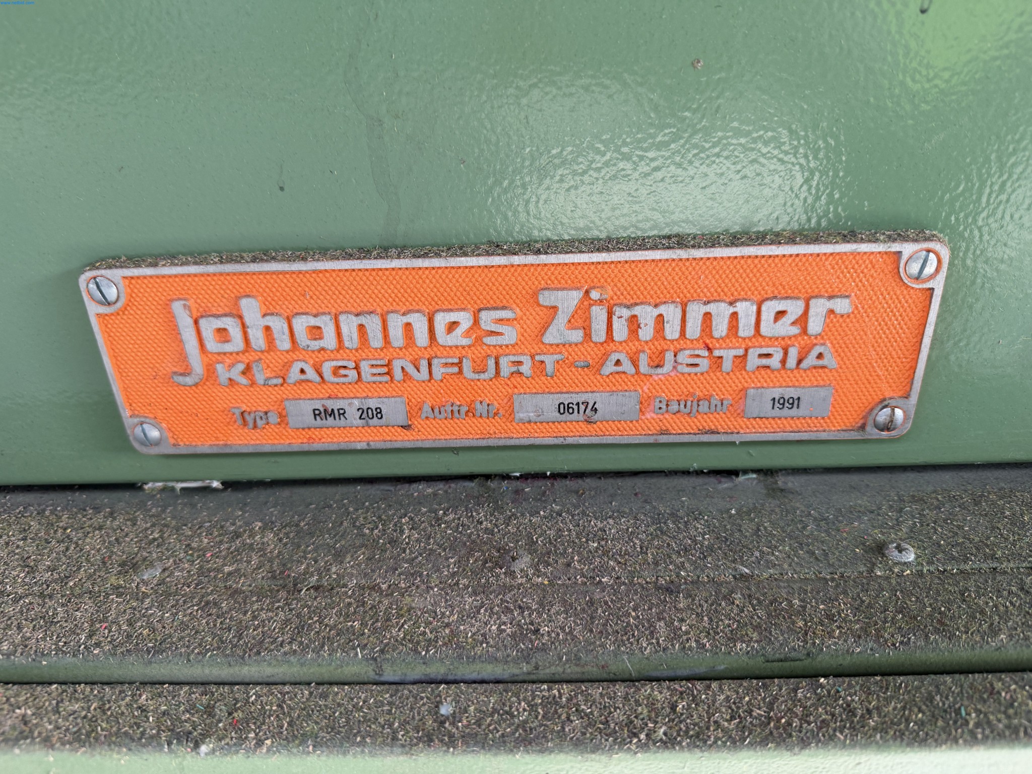 Operating equipment of a technical flocking company-29