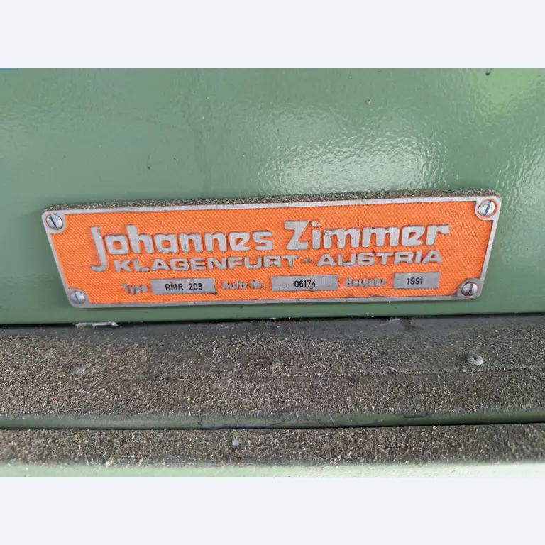 Operating equipment of a technical flocking company-29