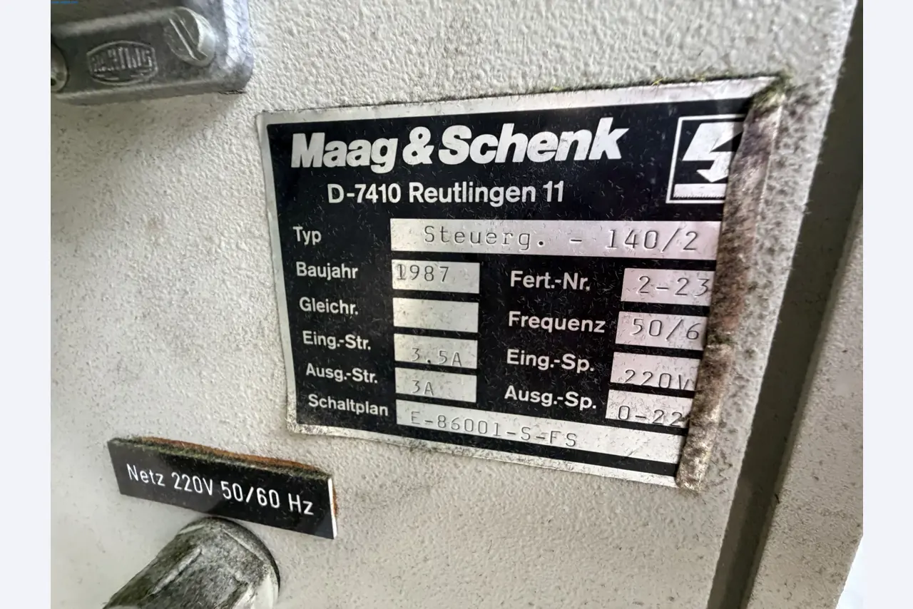 Operating equipment of a technical flocking company-34