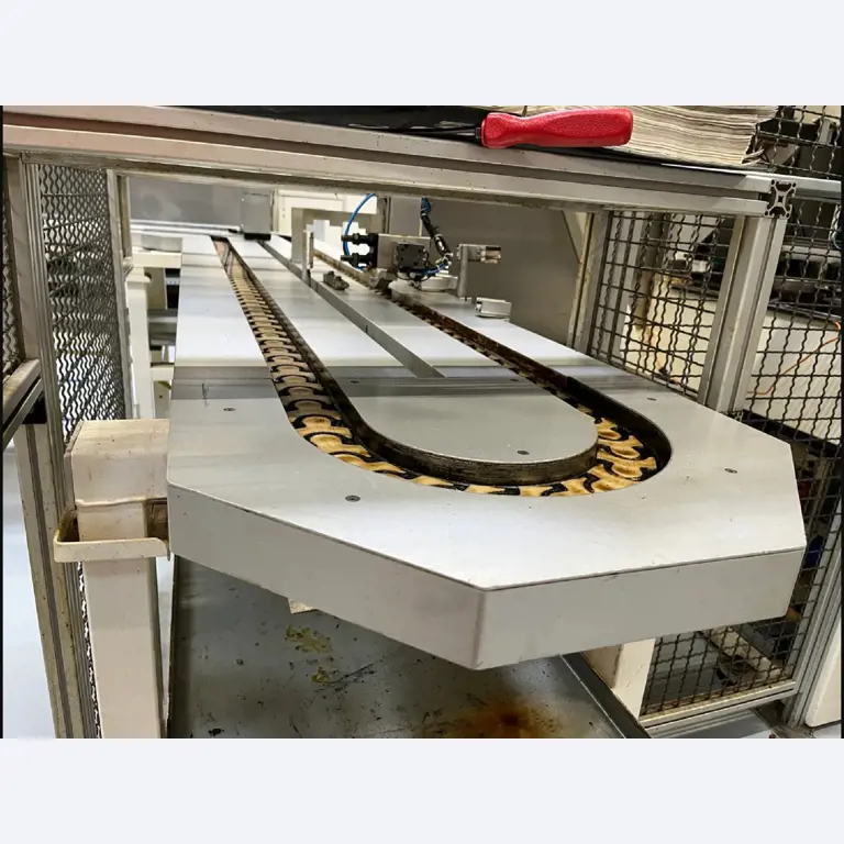 Indukcijska naprava za površinsko utrjevanje in žarjenje kovinskih delov-16