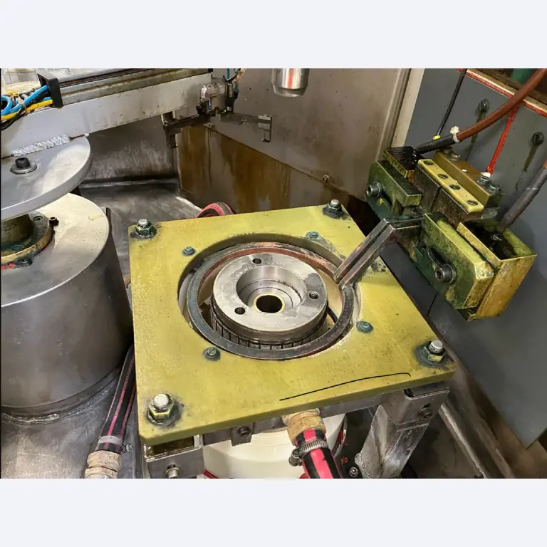 Indukcijska naprava za površinsko utrjevanje in žarjenje kovinskih delov-19