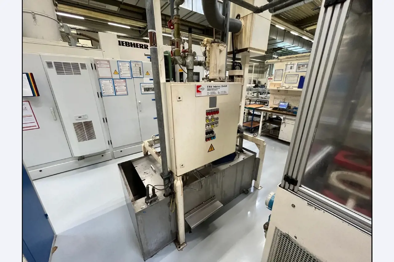 Indukcijska naprava za površinsko utrjevanje in žarjenje kovinskih delov-22