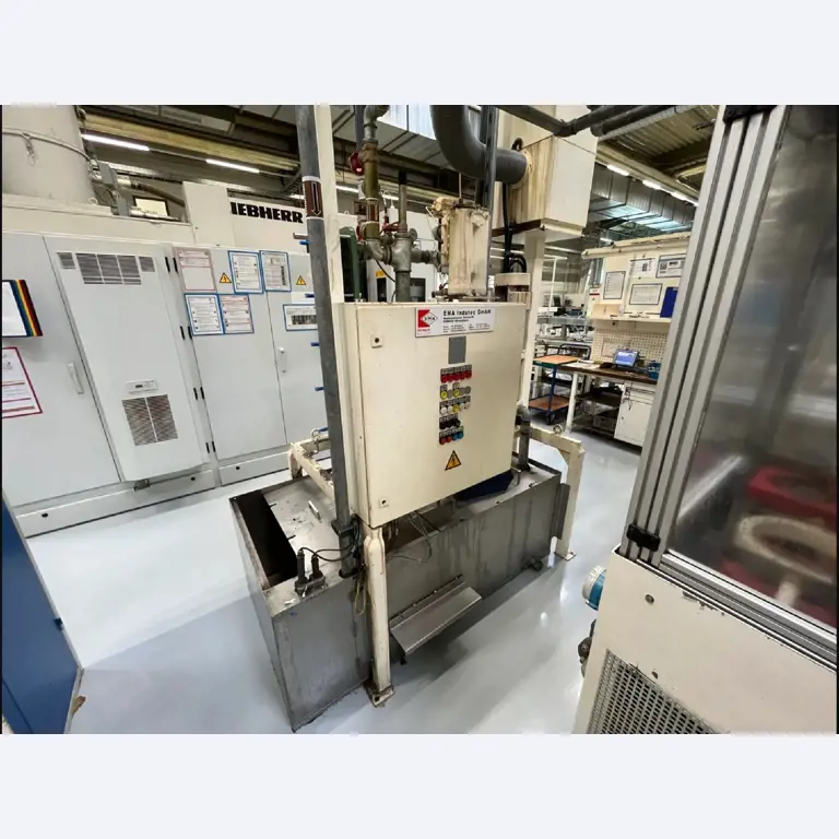 Indukcijska naprava za površinsko utrjevanje in žarjenje kovinskih delov-22