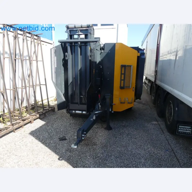 Diesel-Gabelstapler BOBCAT D30NXS und Kompakter Sägespalter UNIFOREST TITAN 53/40 Premium -12