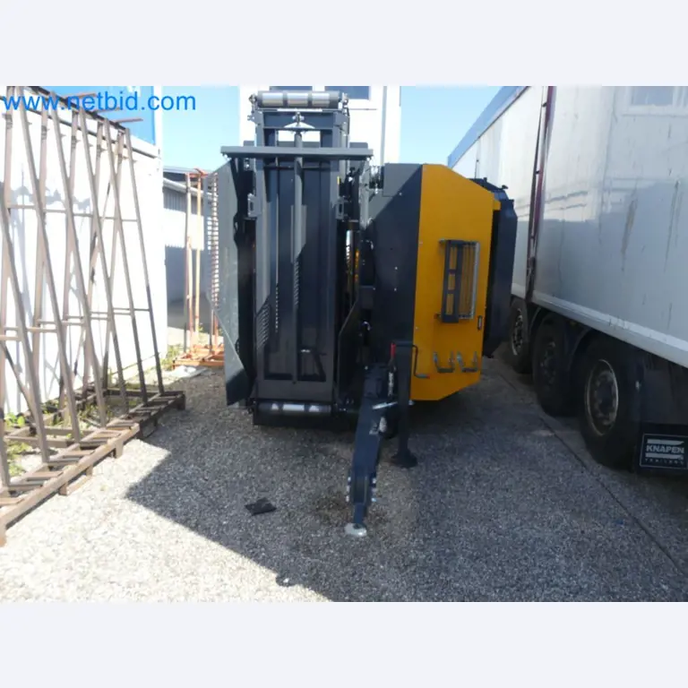 Diesel-Gabelstapler BOBCAT D30NXS und Kompakter Sägespalter UNIFOREST TITAN 53/40 Premium -23