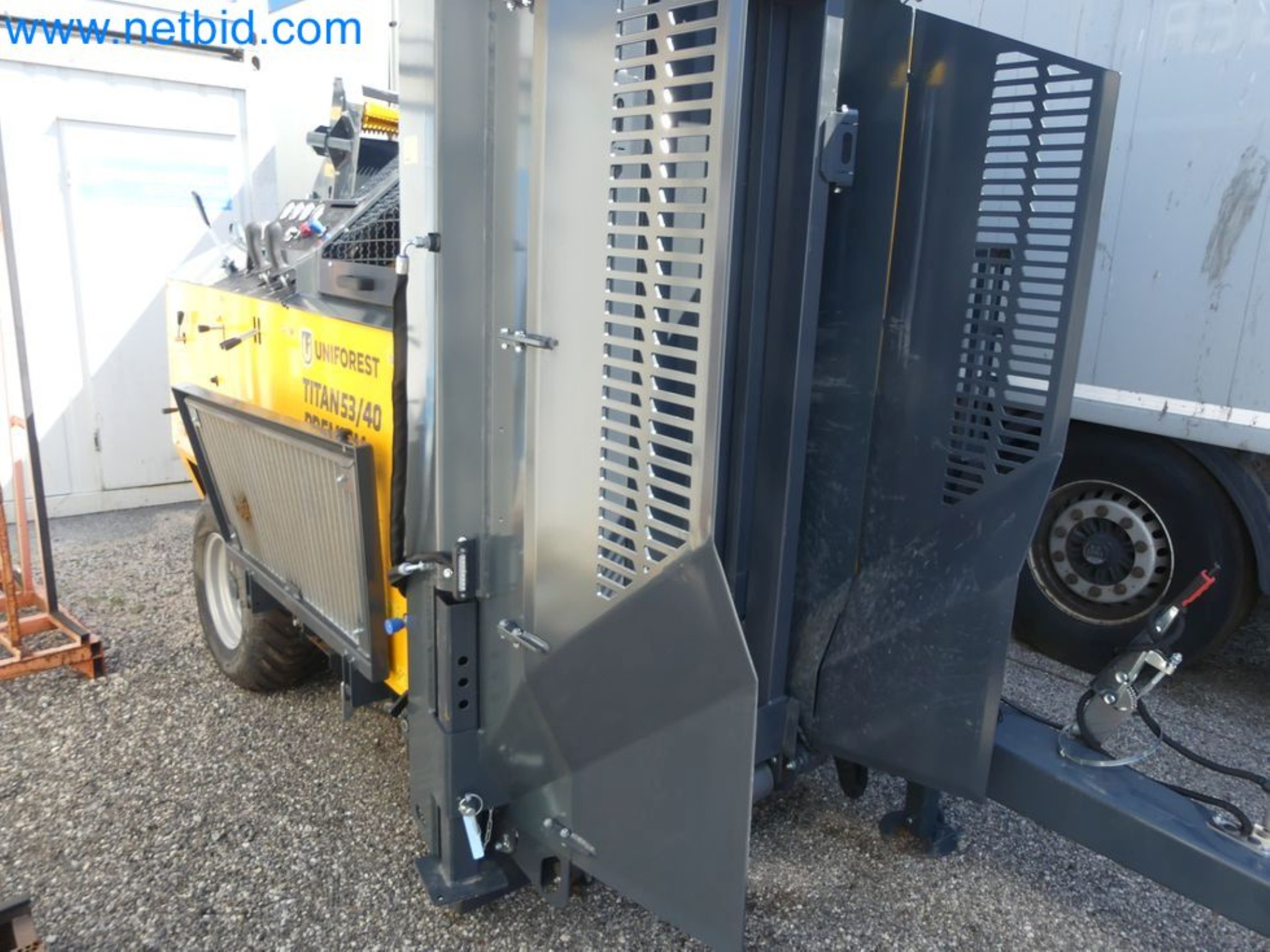 Dieselový vysokozdvižný vozík BOBCAT D30NXS-45