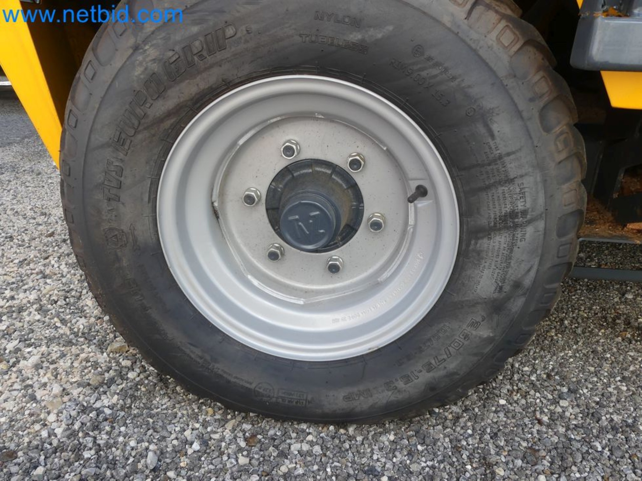 Dieselový vysokozdvižný vozík BOBCAT D30NXS-4