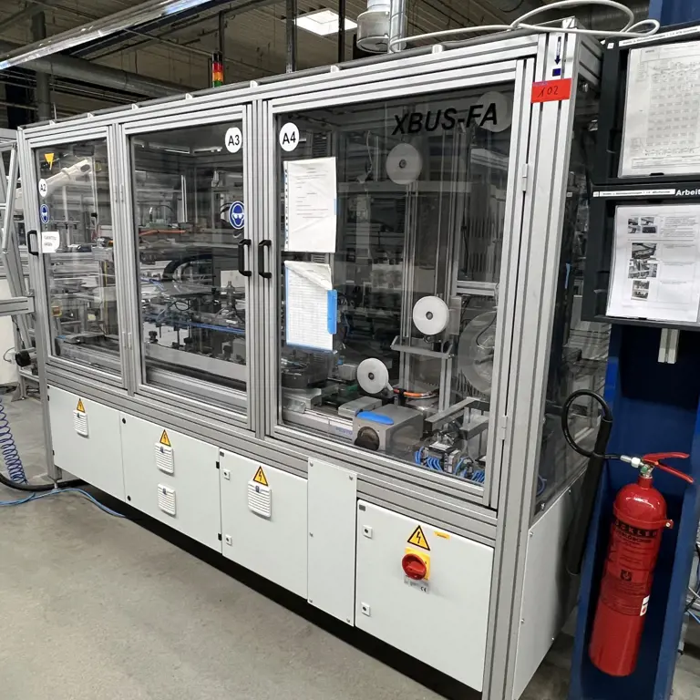 Křížový pájecí stroj XBUS-FA