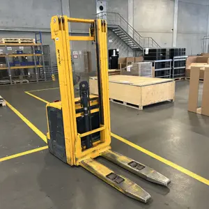 Elektrický paletový vozík Jungheinrich EJC216