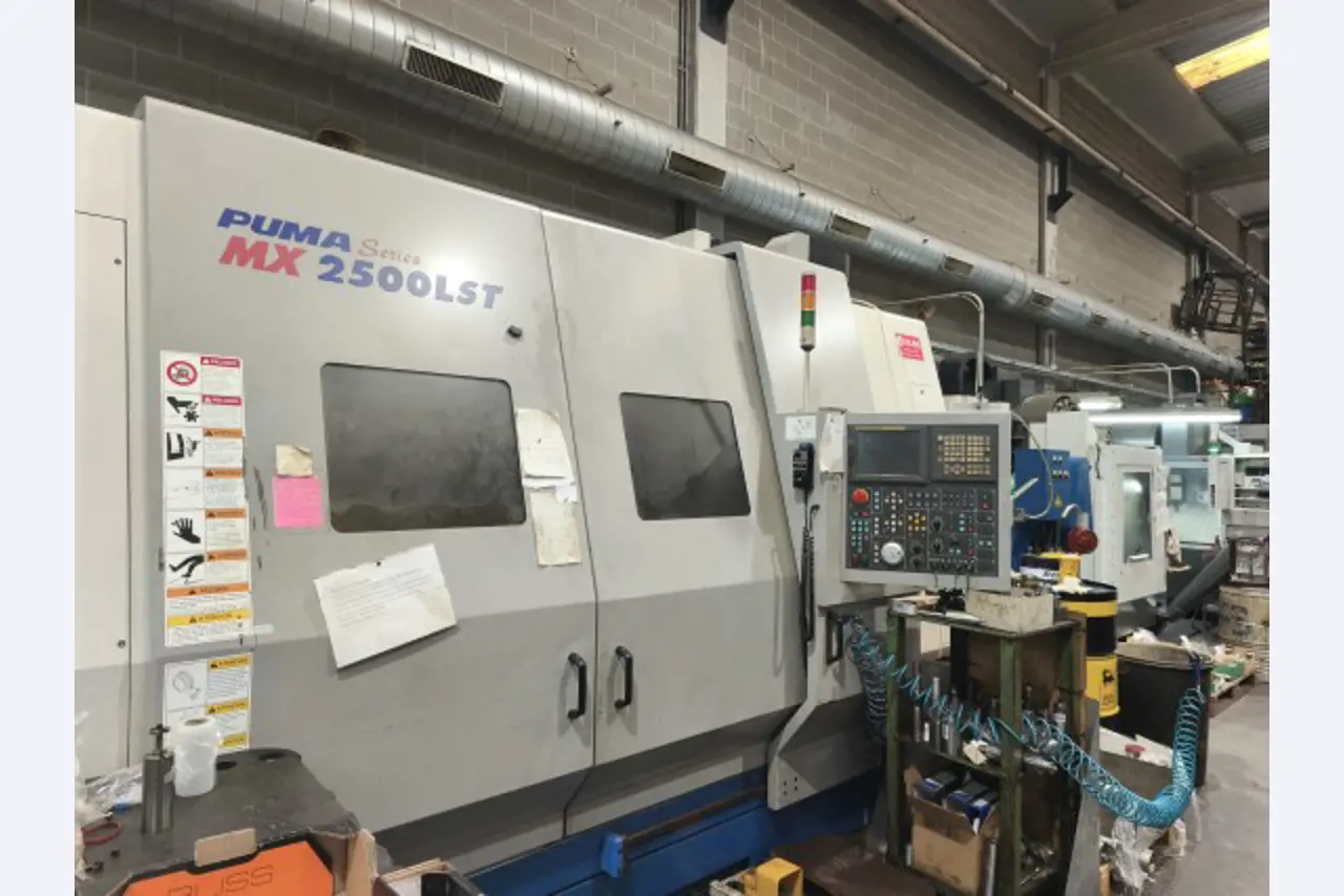 Doosan Puma 2500 MX LST – CNC Turning and Milling Centre-3