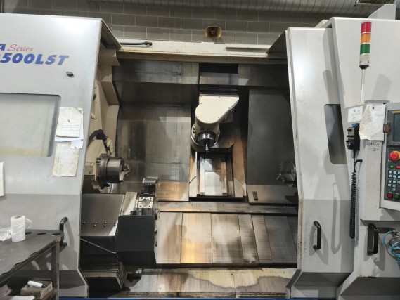 CNC-Dreh- und Fräszentrum Doosan Puma 2500 MX LST-4