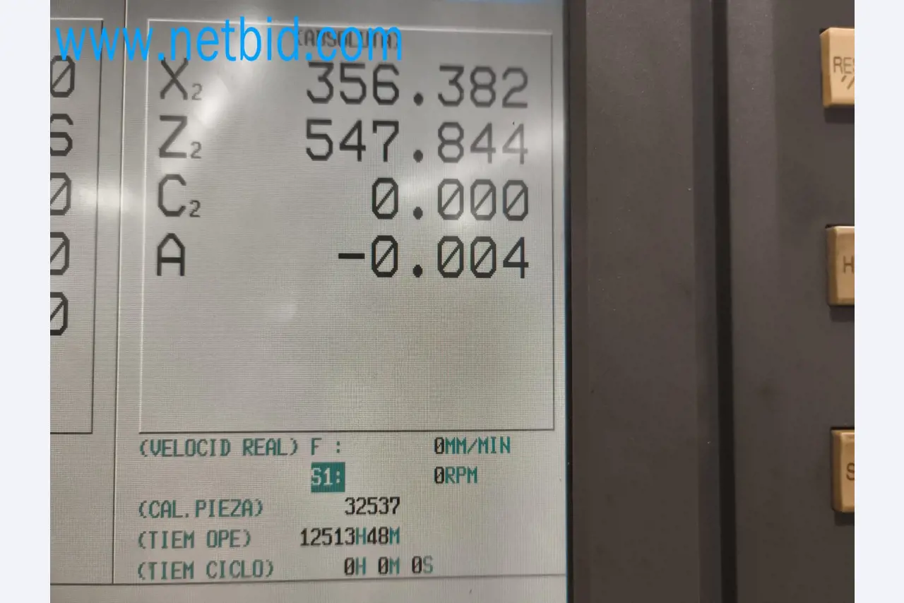 CNC soustružnické a frézovací centrum Doosan Puma 2500 MX LST-12