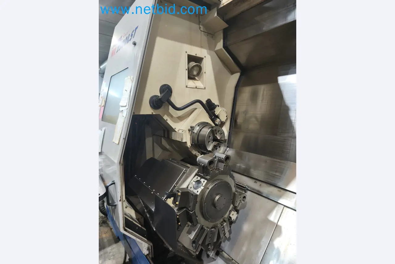CNC soustružnické a frézovací centrum Doosan Puma 2500 MX LST-5