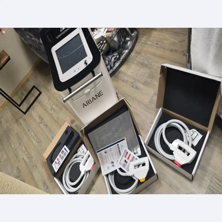 Verzorgde, hoogwaardige inrichting van een schoonheidssalon-19