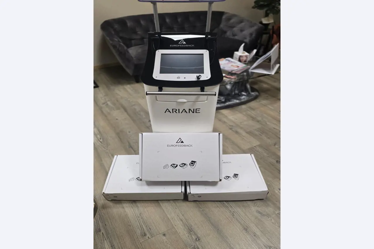 Verzorgde, hoogwaardige inrichting van een schoonheidssalon-20