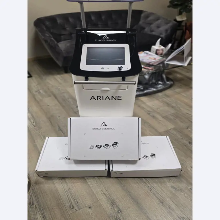 Verzorgde, hoogwaardige inrichting van een schoonheidssalon-20