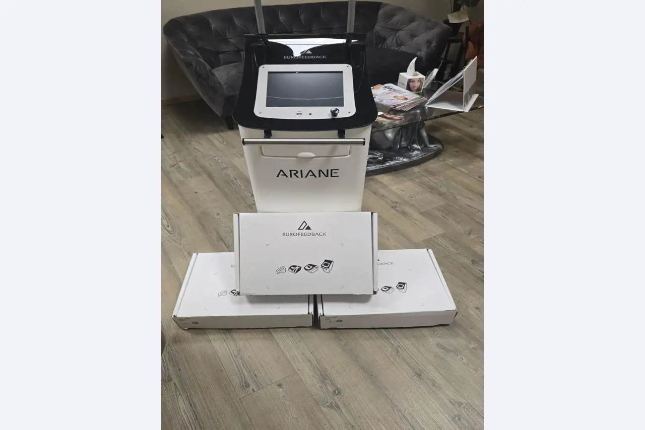 Verzorgde, hoogwaardige inrichting van een schoonheidssalon-22