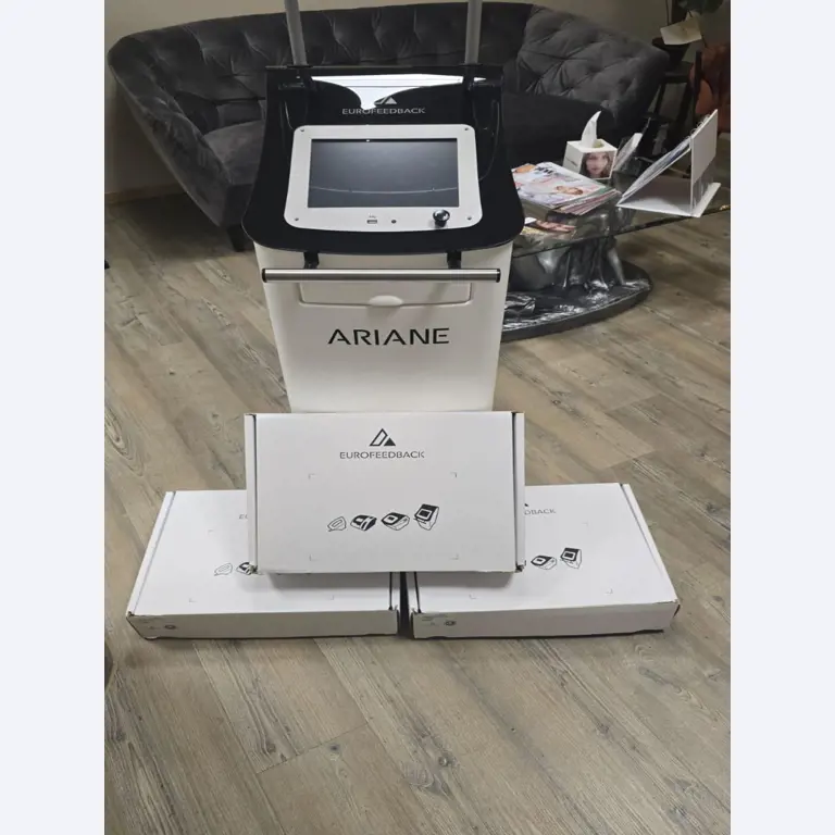 Verzorgde, hoogwaardige inrichting van een schoonheidssalon-22