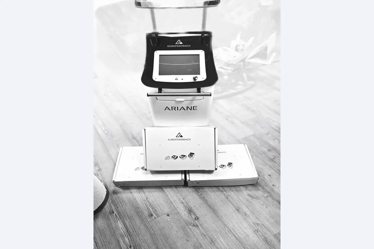 Verzorgde, hoogwaardige inrichting van een schoonheidssalon-23