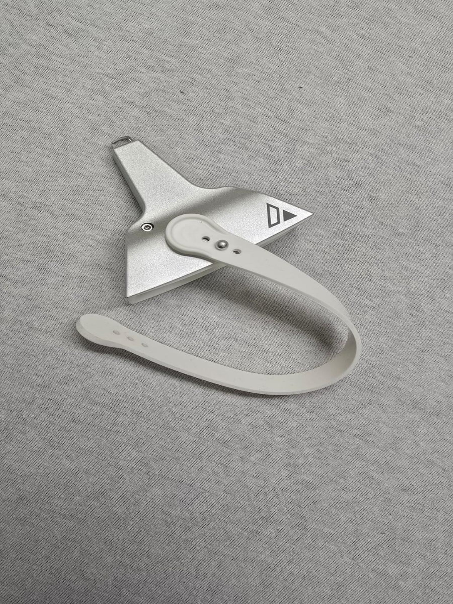 Mobiliario cuidado y de calidad de un salón de belleza-5