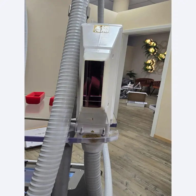 Verzorgde, hoogwaardige inrichting van een schoonheidssalon-7