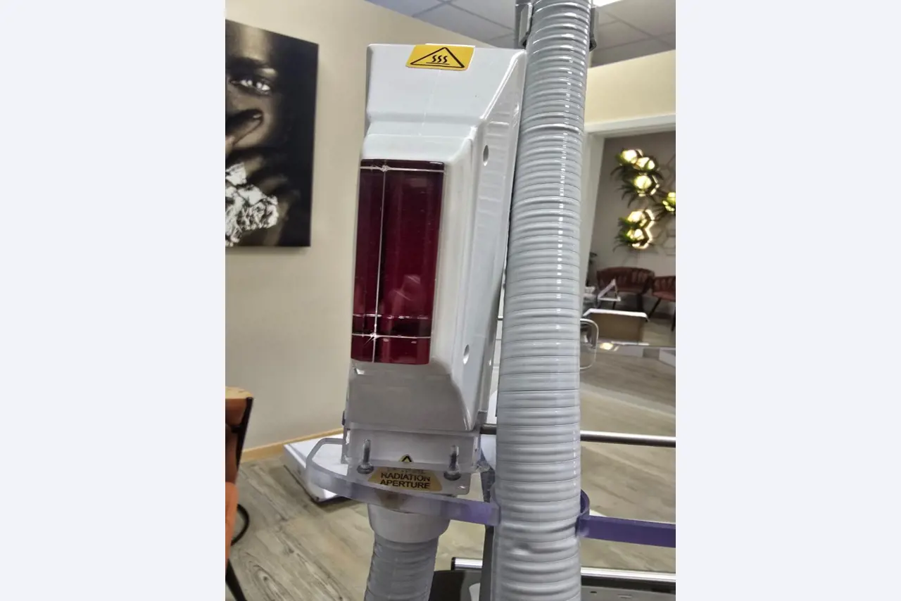 Verzorgde, hoogwaardige inrichting van een schoonheidssalon-8